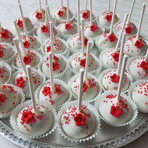 Red party Cake pops