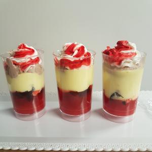 desserts in jars