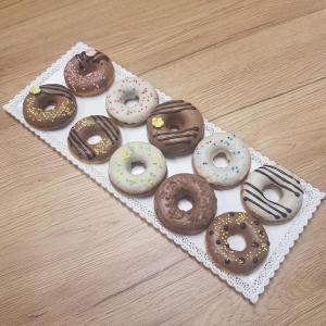 Best recipe for colorful donuts