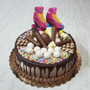 Soy Luna cake - free picture