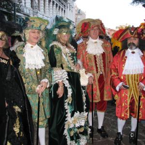 Traditional Venetian masks - Free pictures for commercial use 